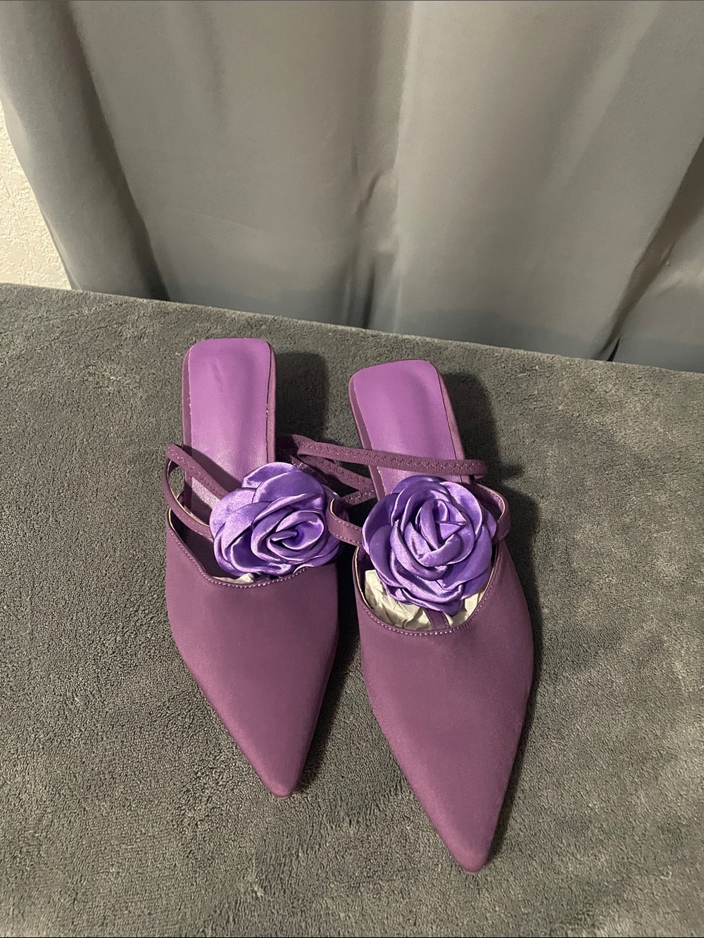 Women's Purple Pointed-Toe Floral Strap Mule Heels